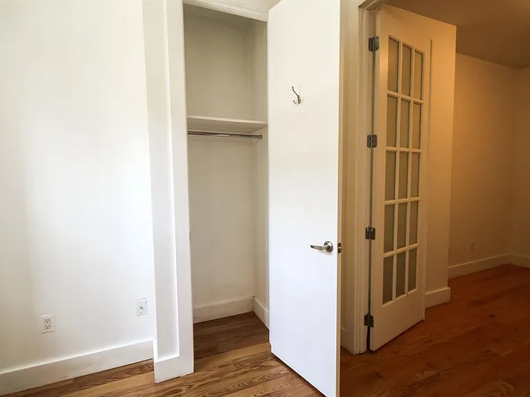 11 Humboldt St #4L — Photo 7