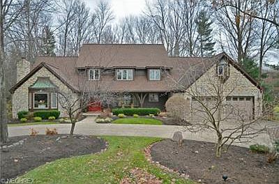1st image of 2675 Glenmore Dr