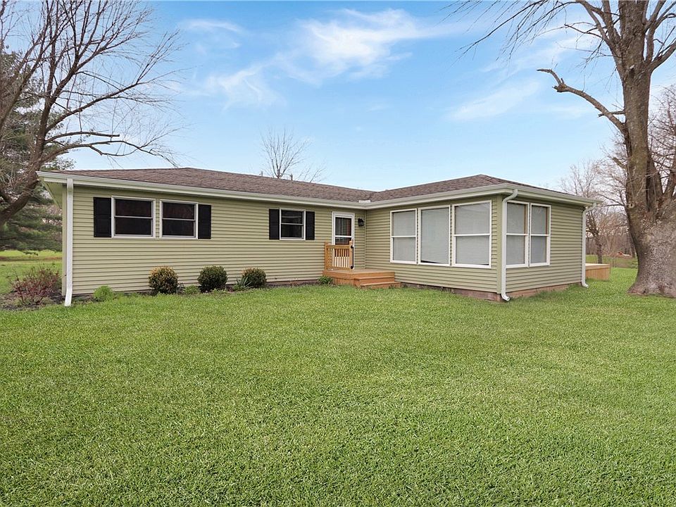 1st image of 1166 County Road 1900e