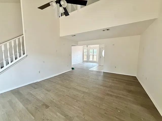 963 Claeven Circle - 1 — Photo 3