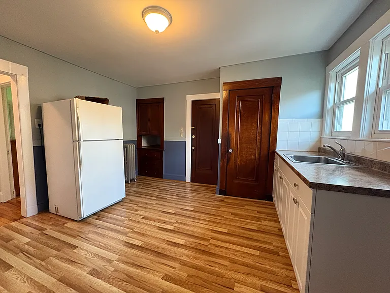 155 Hillside St #2 — Photo 11