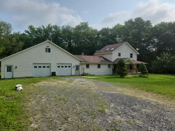 2146 Bear Pen Hollow Rd, Lock Haven, PA 17745