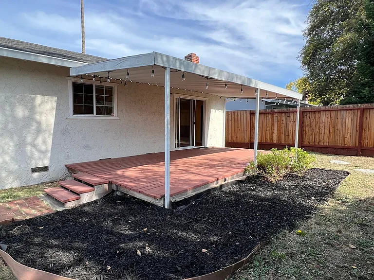 575 Bonnie Ave — Photo 6