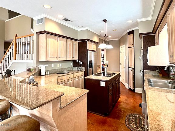 4th image of 1261 Brumfield Rd SW