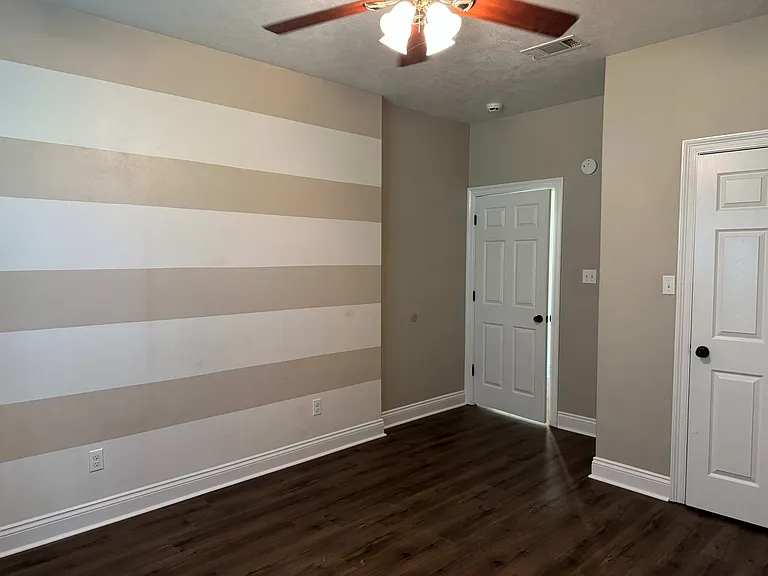 105 Small Oaks Rd — Photo 22