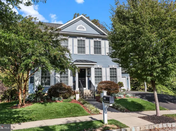 3698 Copper Beech Cir, Huntingdon Valley, PA 19006