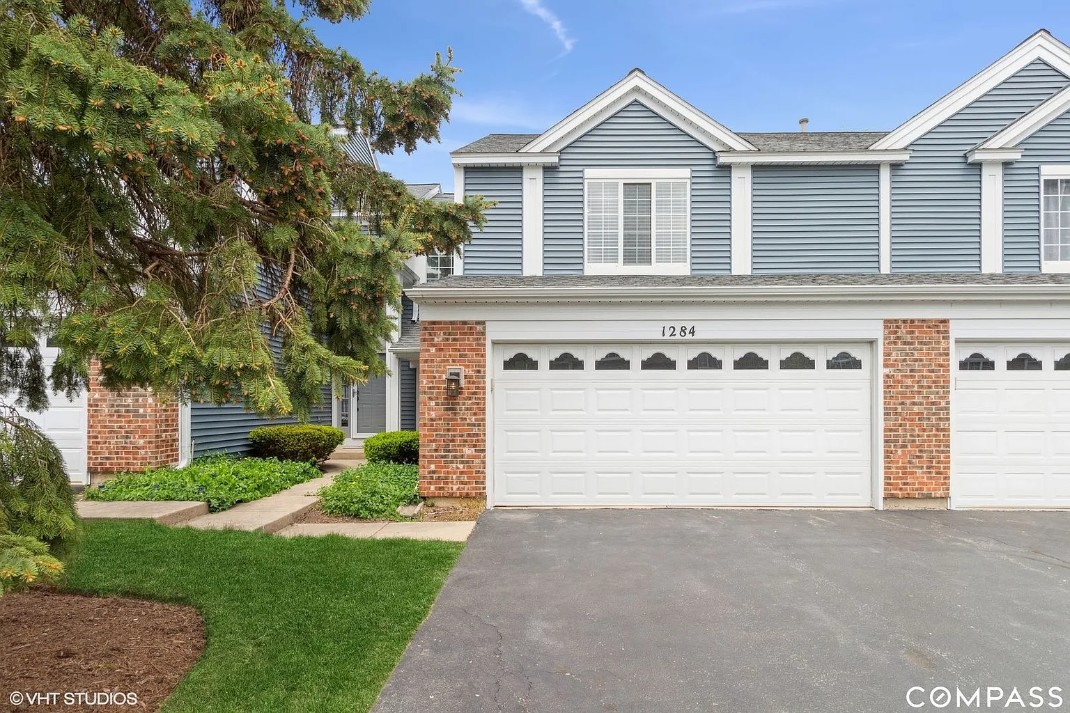 1284 Silk Oak Ln photo 1