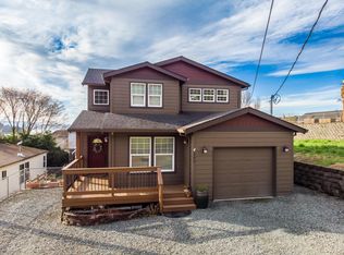 605 Evergreen Ave, Garibaldi, OR 97118