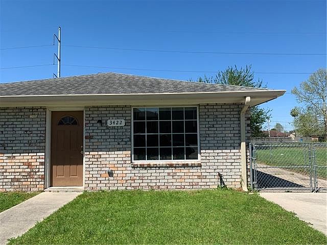 1st image of 3422 Pakenham Dr