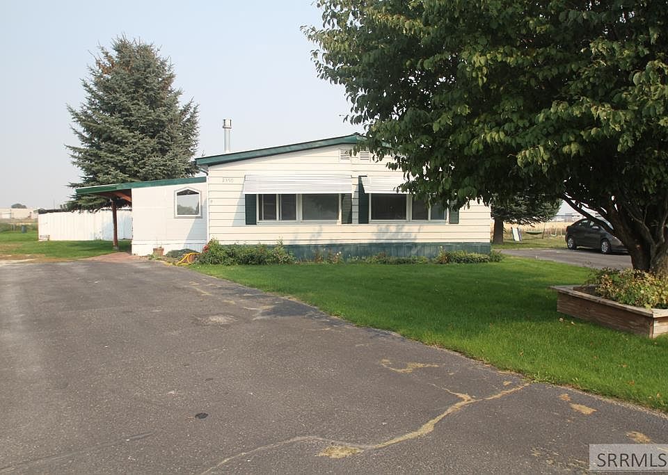 1st image of 2390 Whispering Pines Dr