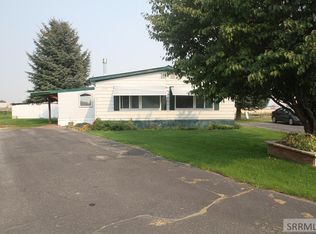2390 Whispering Pines Dr, Idaho Falls, ID 83401