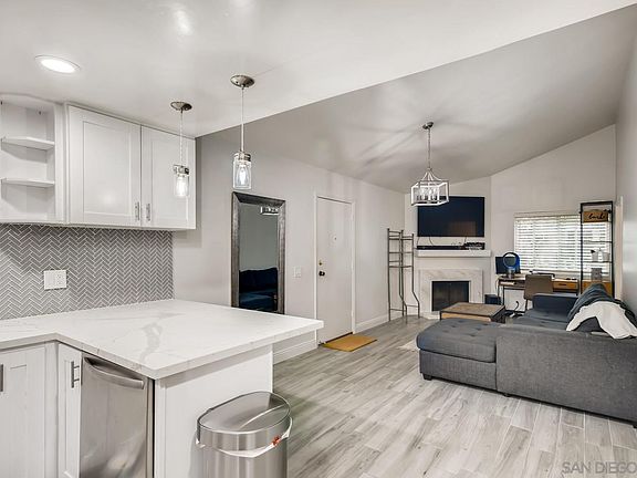 3rd image of 8348 Via Sonoma Unit F