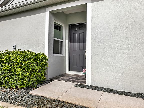 3rd image of 24343 WESTGATE BOULEVARD