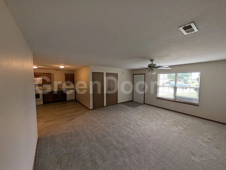 900 Fall Meadow Ln — Photo 5