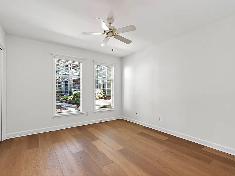 1010 Nicholwood Dr #103 — Photo 27