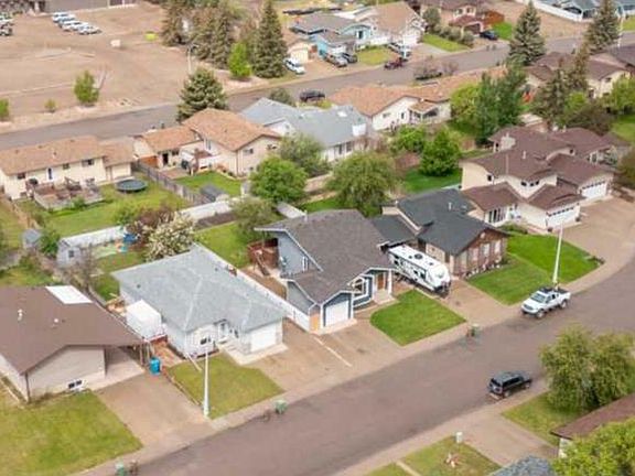 5th image of 3910 Harmony Pl