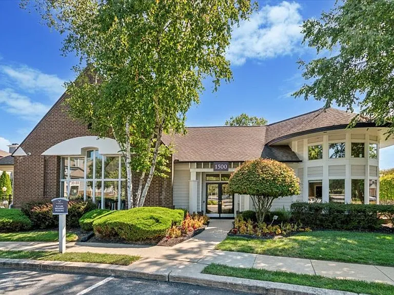 Village at Windermere Apartments — Photo 7