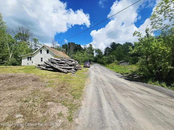 143 Gulf Road, Rensselaerville, NY 12147