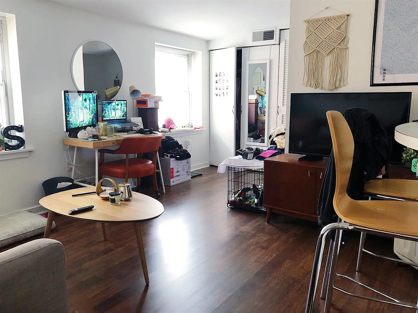 Studio, 650 sqft, $1,295 — Photo 2