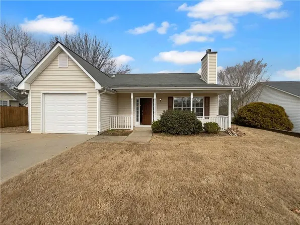 328 Village Ln, Stockbridge, GA 30281