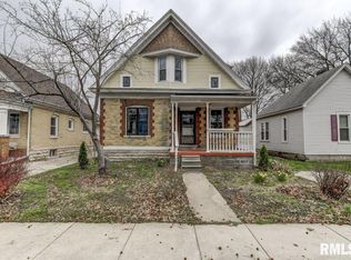 1130 N Osburn Ave, Springfield, IL 62702