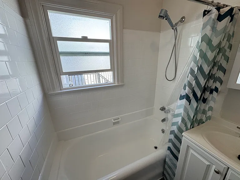 4915 W San Vicente Blvd #2 — Photo 16