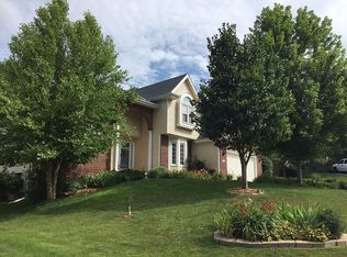 512 Quail Ridge Rd, Papillion, NE 68046