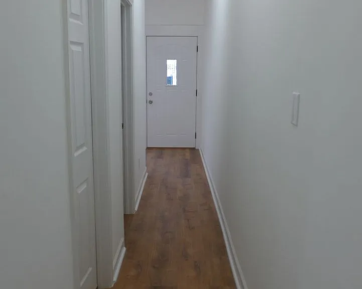 7401 W Addison St — Photo 20
