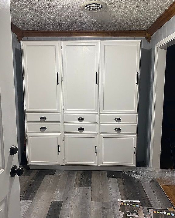 Entry pantry for storage