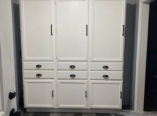 2919 Meister Rd, Lorain, OH 44053