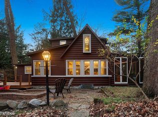 3811 Manawa Ln, Michiana Shores, IN