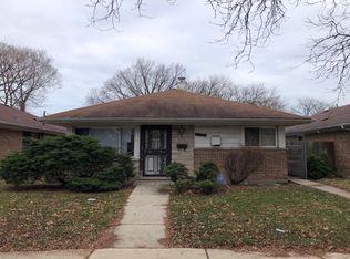 9545 S Bennett Ave, Chicago, IL 60617