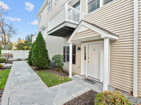 160 Glenbrook Road #4C, Stamford, CT 06902