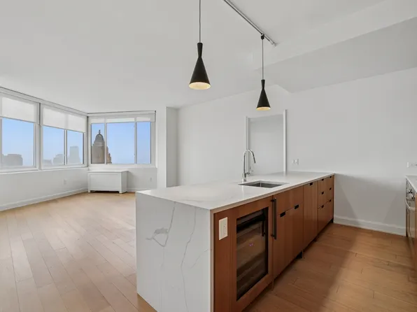 420 East 54th Street image 1 of 39