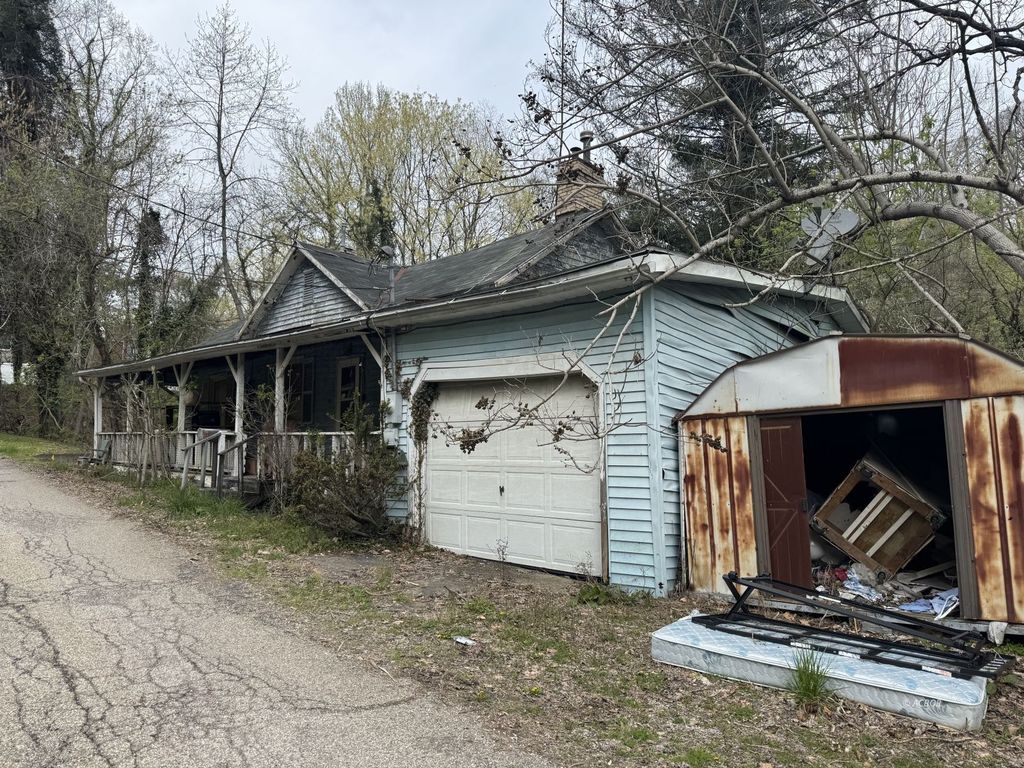 Real estate listing image