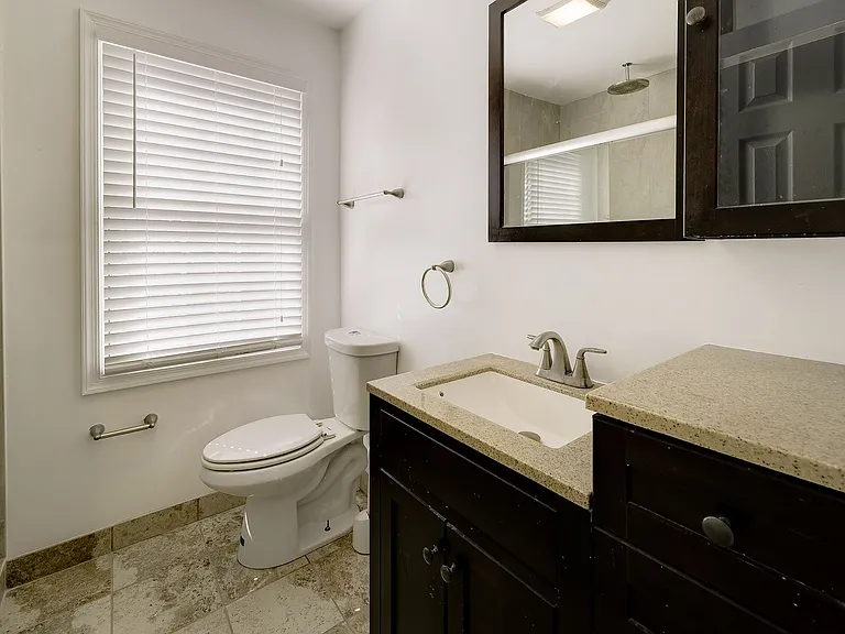 4 Ritchfield Ct — Photo 31