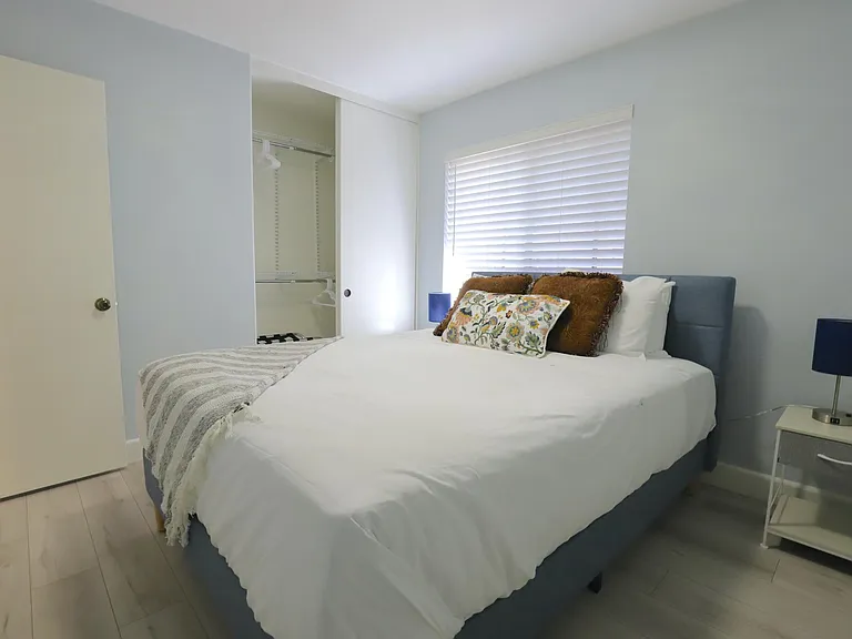 25225 York Cir — Photo 29