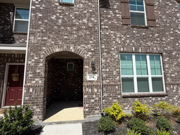 (undisclosed Address), Fort Worth, TX 76120
