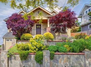 2214 N 43rd St, Seattle, WA 98103