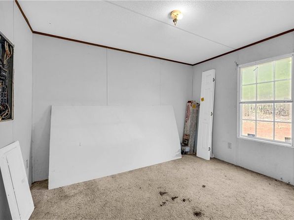 219 Poplar Springs Resort Rd, Lavonia, GA 30553