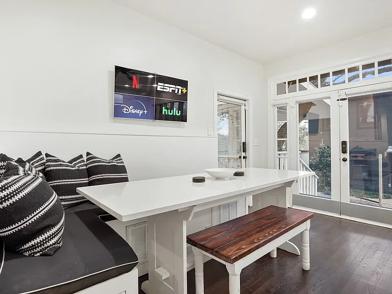 1802 Brackenridge St — Photo 9