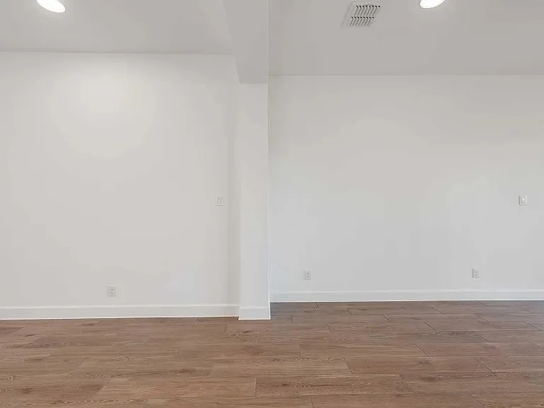 2625 Fargo Pl — Photo 9