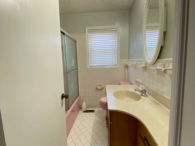 5118 Tulip Dr — Photo 10