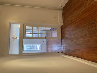 Rented by Flatiron Real Estate Advisors LLC