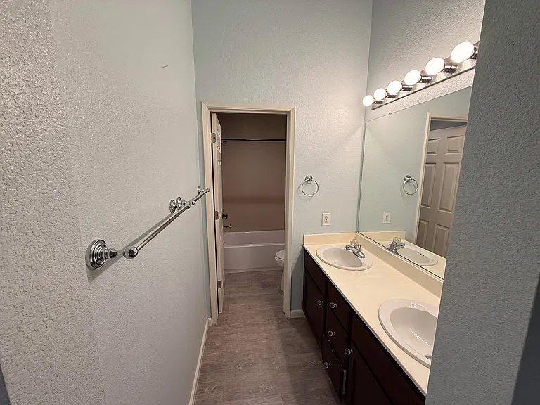 4687 Mangrove Dr — Photo 15