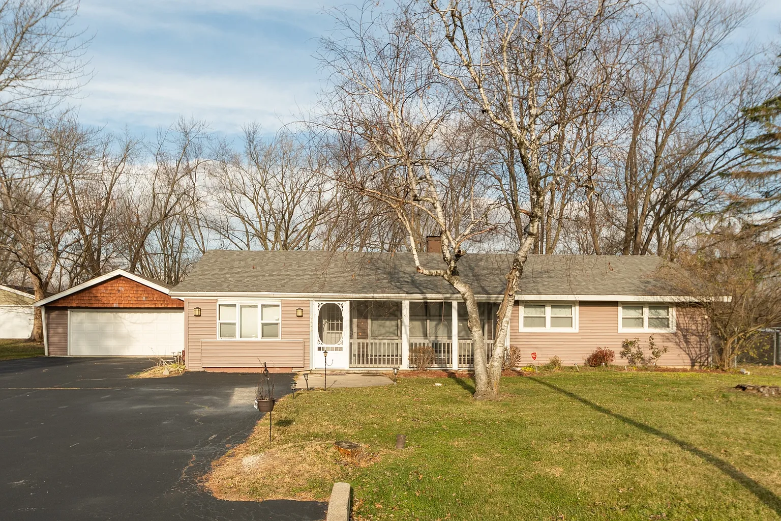 4620 184th St photo 1