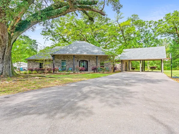 205 Gumpond Beall Rd, Lumberton, MS 39455