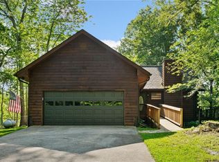 155 W Rock Creek Dr, Jasper, GA 30143