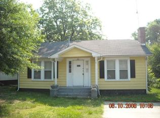 316 Atwater St, Burlington, NC 27215
