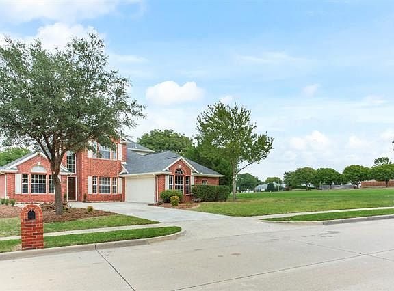 3rd image of 7914 Kristina Ln